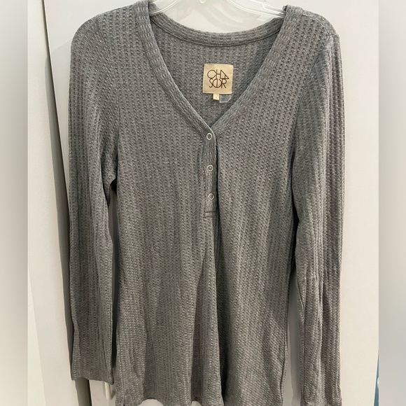 Chaser Tops - Chaser Brand Grey Henley Waffle Knit Tee Size Large